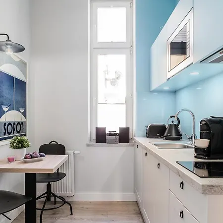 Apartament Sanhaus - Fiszera 6 - 2 Minuty Od Deptaka, 5 Minut Od Plaży